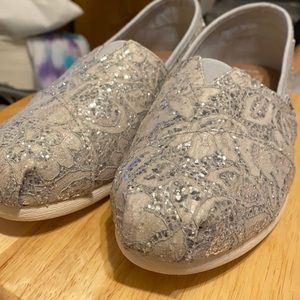Silver glitter TOMS W7.5, Like New